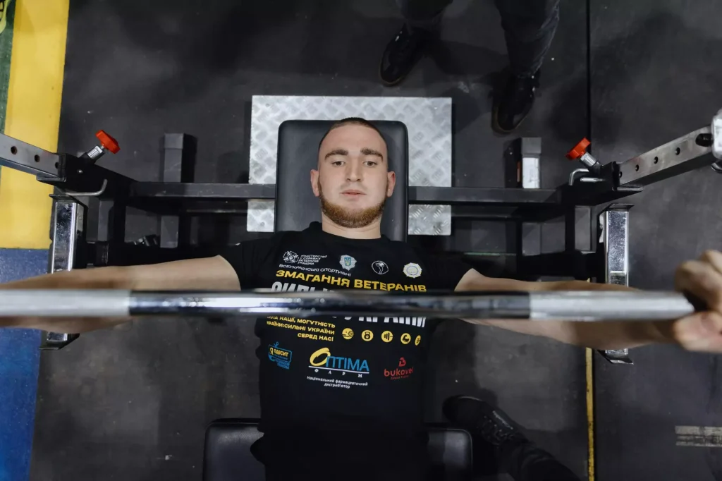 На Всеукраїнському турнірі «Сильні України» зібралося понад 300 ветеранів та військових 