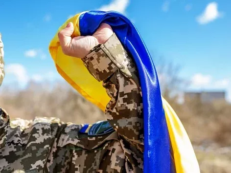 Ветеранів запрошують на безкоштовний кемп емоційного відновлення DoLadu Camp на Київщині