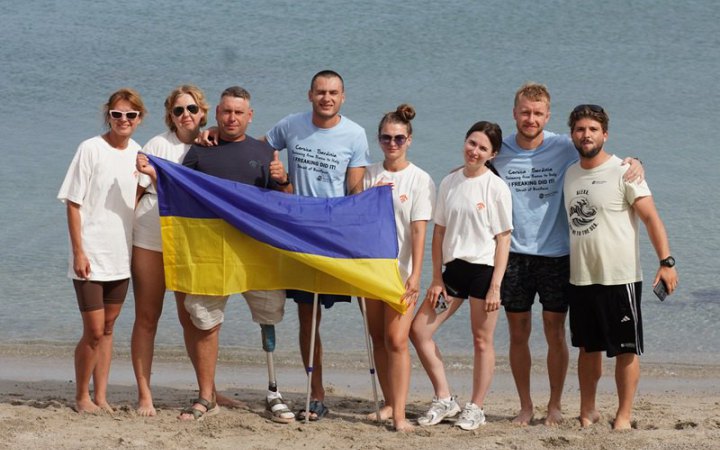 Українські ветерани з ампутаціями вперше перепливли протоку Боніфачо