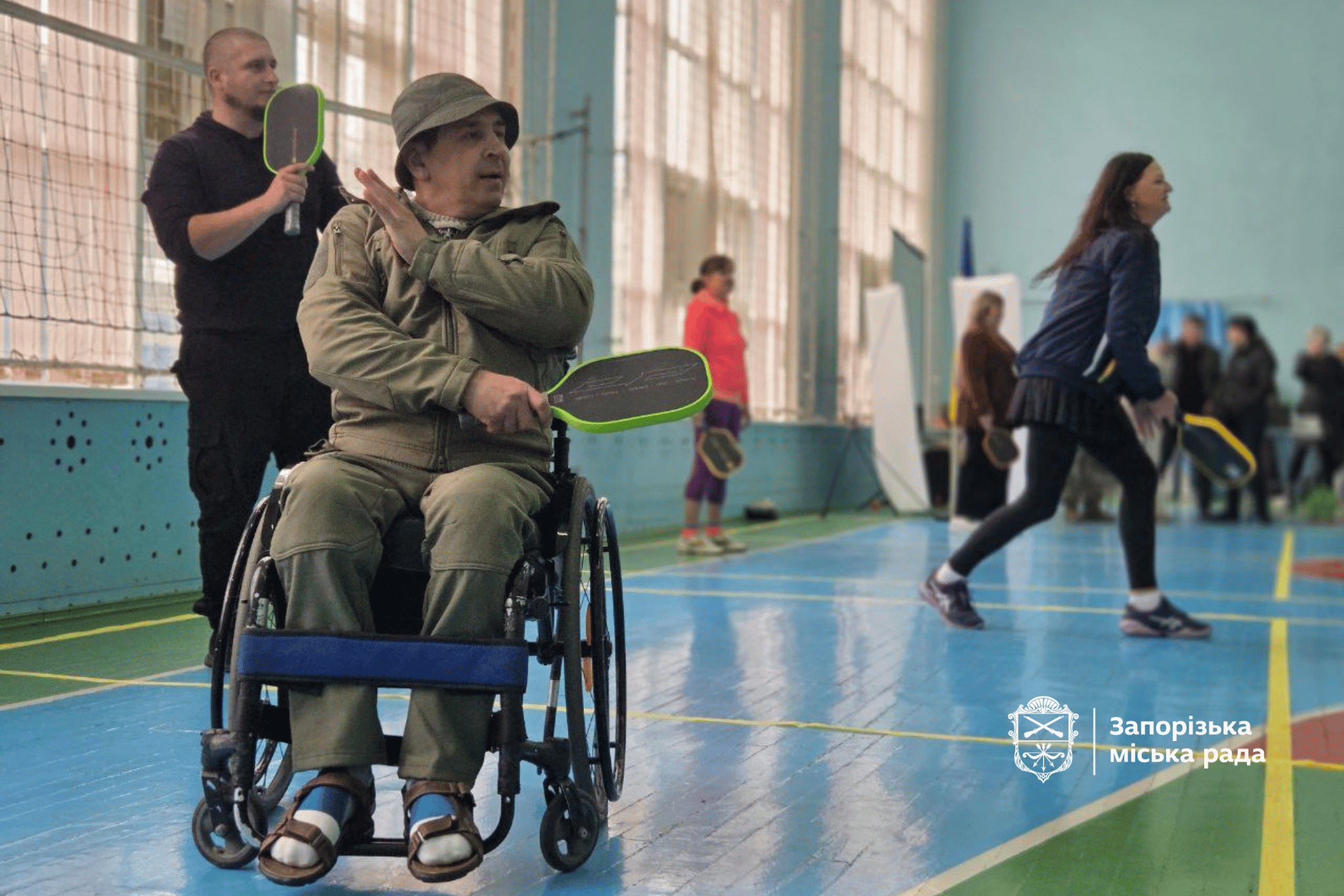 У Запоріжжі ветеранам презентували піклбол — інклюзивний вид спорту для реабілітації та ресоціалізації