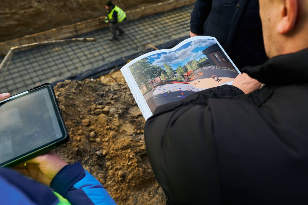 У Бучі перевірили хід будівництва ветеранського простору