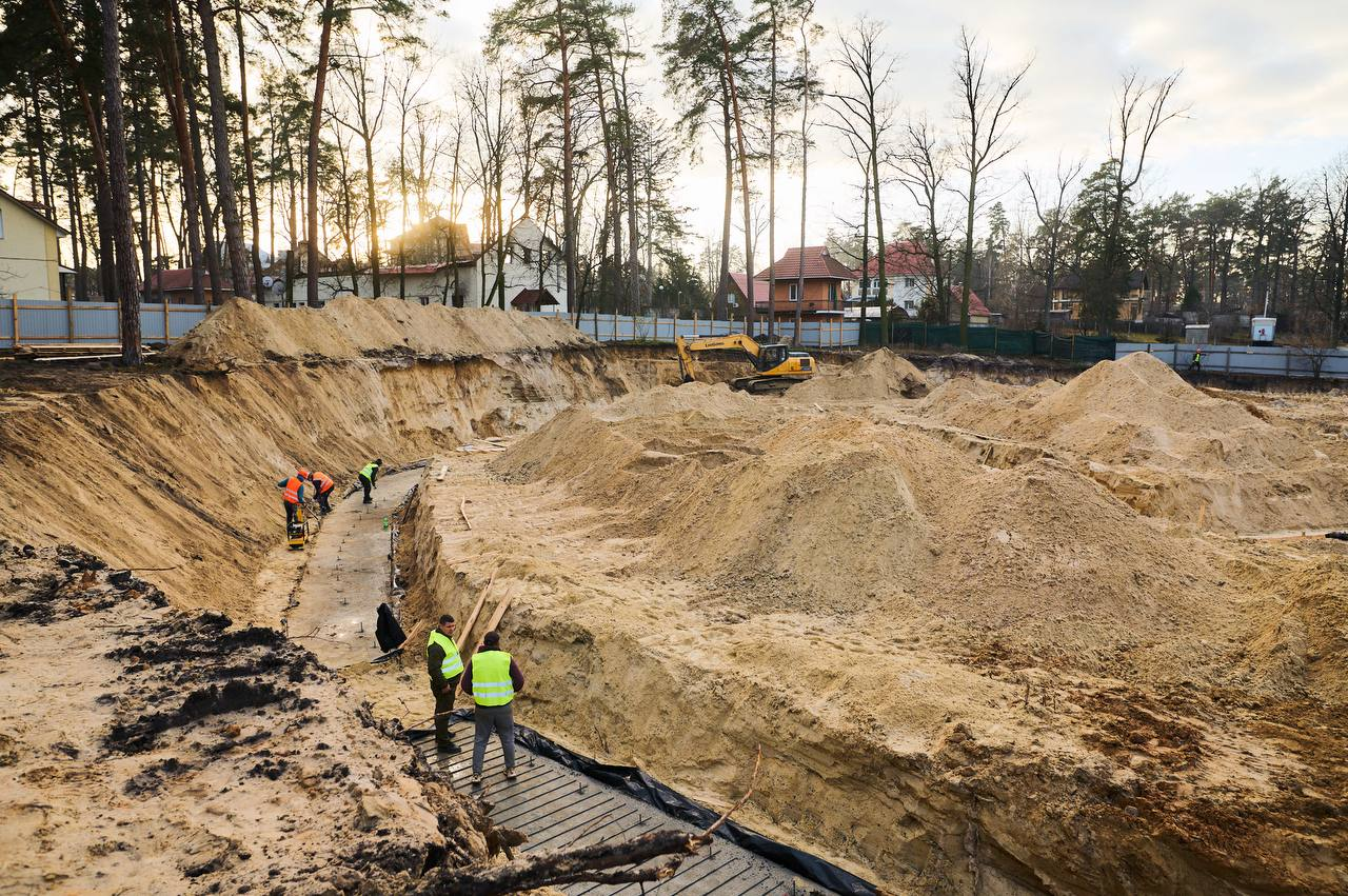 У Бучі перевірили хід будівництва ветеранського простору