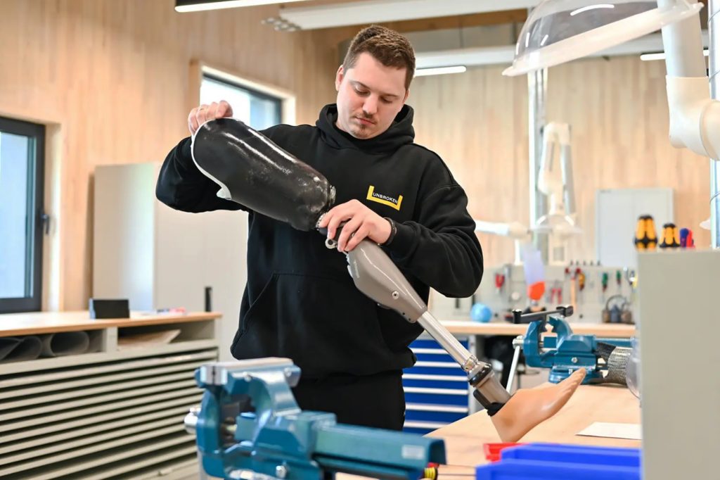 Місце, де повертають надію