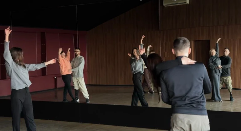 «Тріумф духу. Грація танцю»: як у Києві формують нову модель реабілітації ветеранів через танець