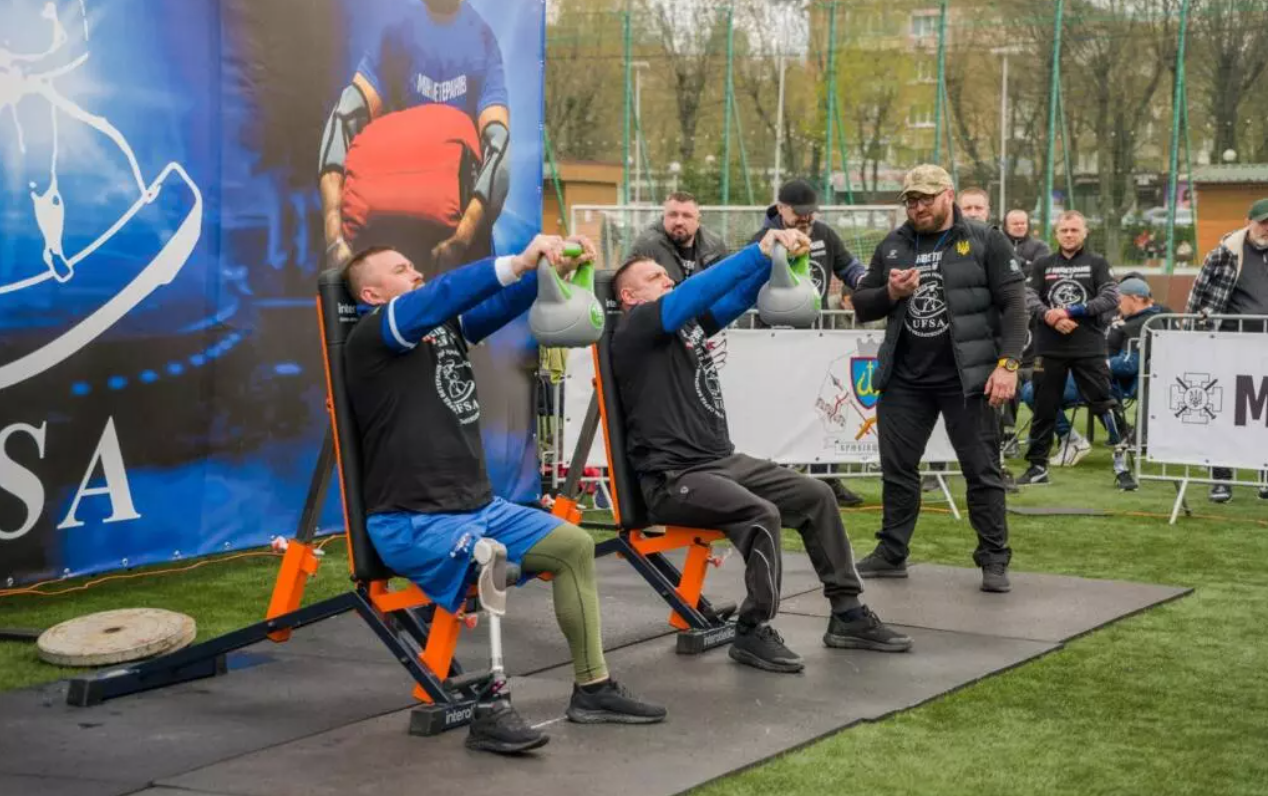 У Вишневому відбувся етап Кубка України з богатирського багатоборства серед ветеранів